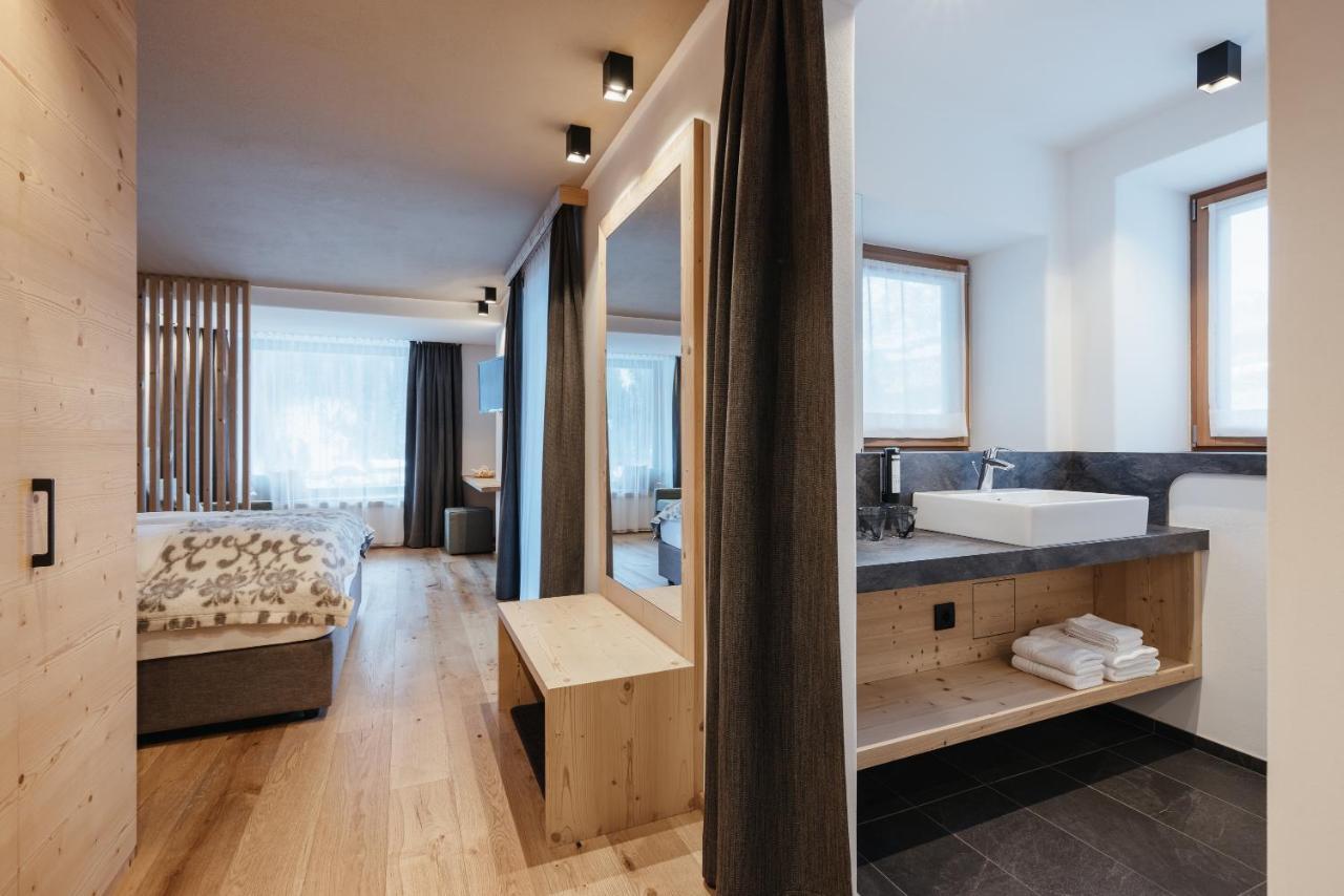 Berghotel Sanvi ซานมาร์ตีโน อิน บาร์เดีย ภายนอก รูปภาพ